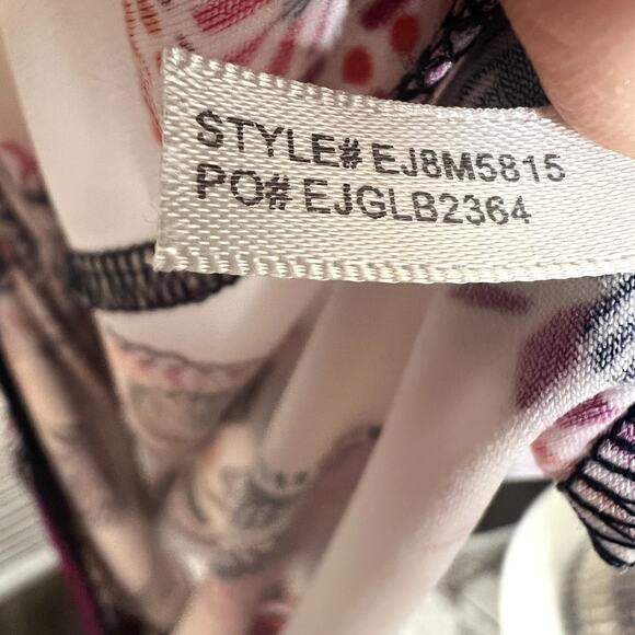 Eliza J Bold Floral Print Knee Length Shift Dress Navy 6 Elbow Sleeves 6 Bandana - Picture 10 of 15